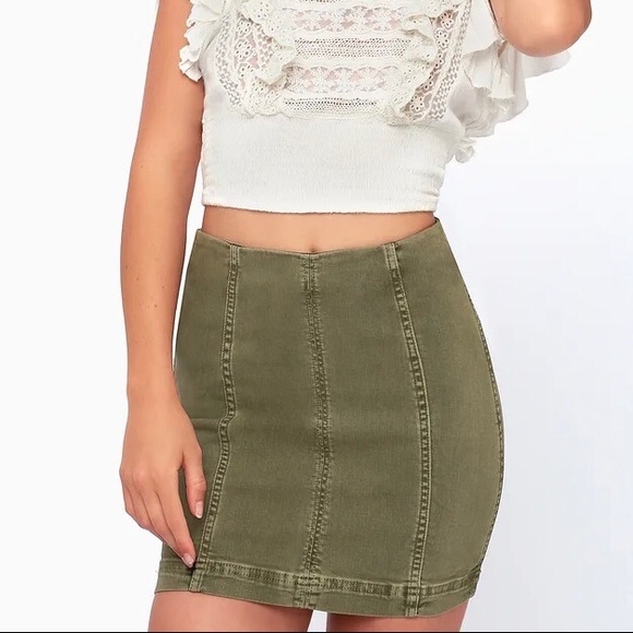 Free people modern femme mini skirt - Picture 9 of 10